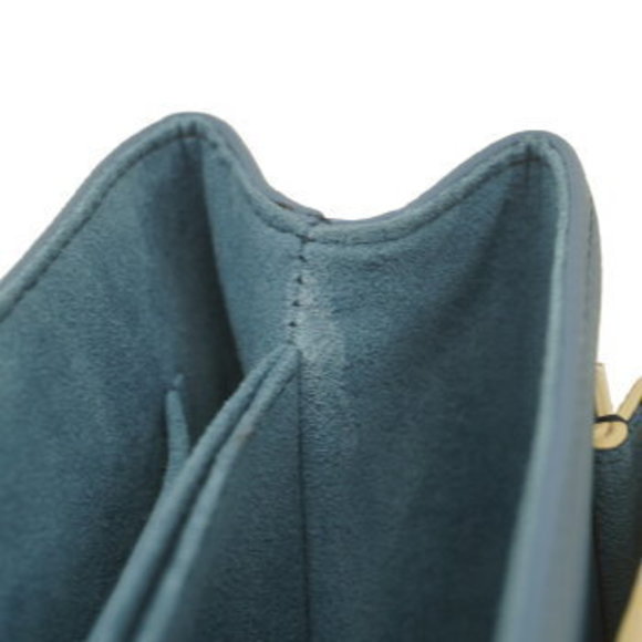 Louis Vuitton My Lock Me Shoulder Bag - Picture 8 of 12